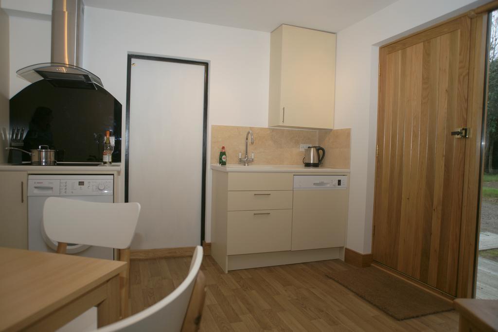 The Elms Annex Apartment Cottered Exterior foto